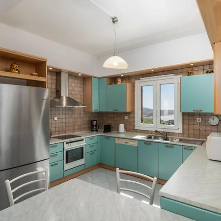 Vakantiehuis Uncle John's House With View