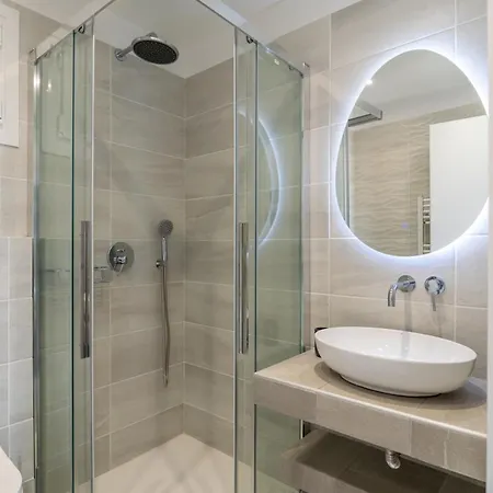 Hébergement de vacances Uncle John's House With View