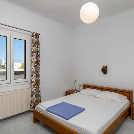 Uncle John's House With View *