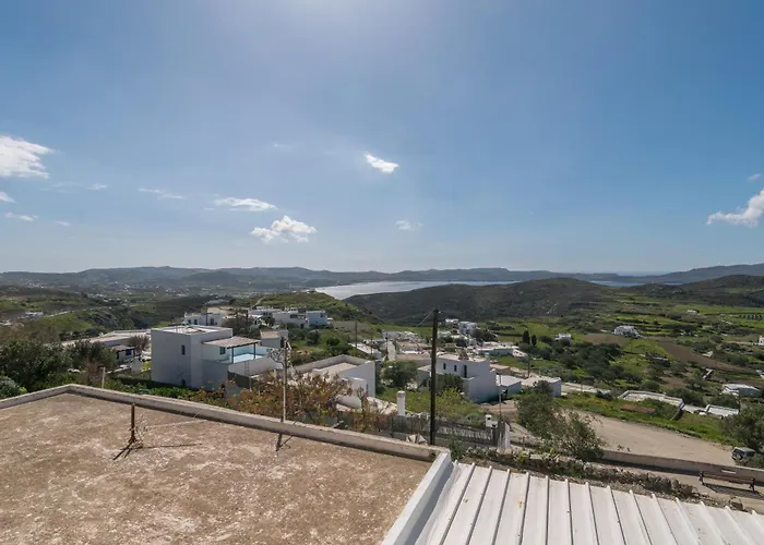 Uncle John's House With View Casa vacanze Tripiti